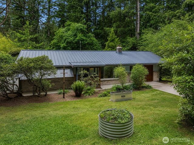 9429 240th Avenue SE, Issaquah, WA 98027