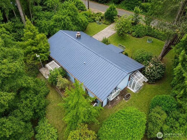9429 240th Avenue SE, Issaquah, WA 98027