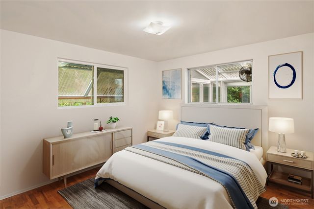 9429 240th Avenue SE, Issaquah, WA 98027