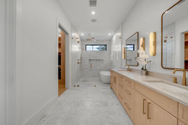 7406 Morton Street, Dallas, TX 75209