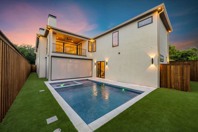 7406 Morton Street, Dallas, TX 75209