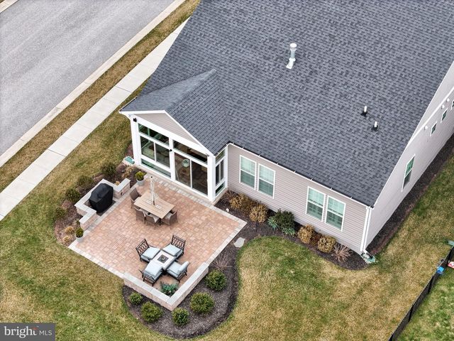 182 RUSTIC WOOD DR, Gettysburg, PA 17325