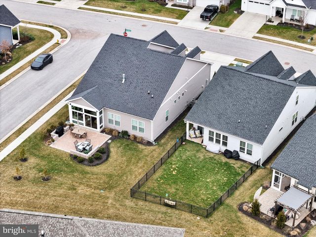 182 RUSTIC WOOD DR, Gettysburg, PA 17325