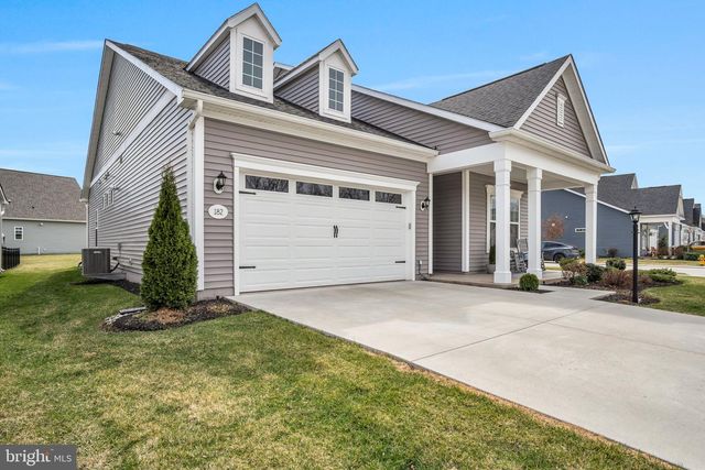 182 RUSTIC WOOD DR, Gettysburg, PA 17325