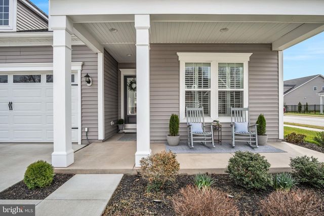 182 RUSTIC WOOD DR, Gettysburg, PA 17325