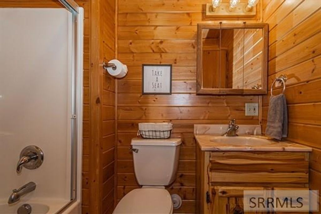 Image 13 of property listing at 2750 SW Sagehen Dr, Island Park, ID 83429