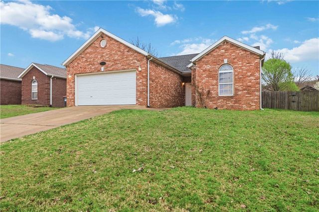 3391 Grainger Circle, Springdale, AR 72764