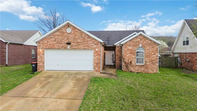 3391 Grainger Circle, Springdale, AR 72764
