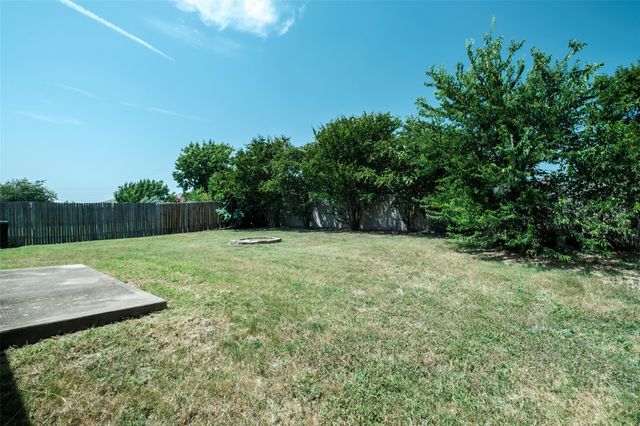 326 Brown ST, Hutto, TX 78634