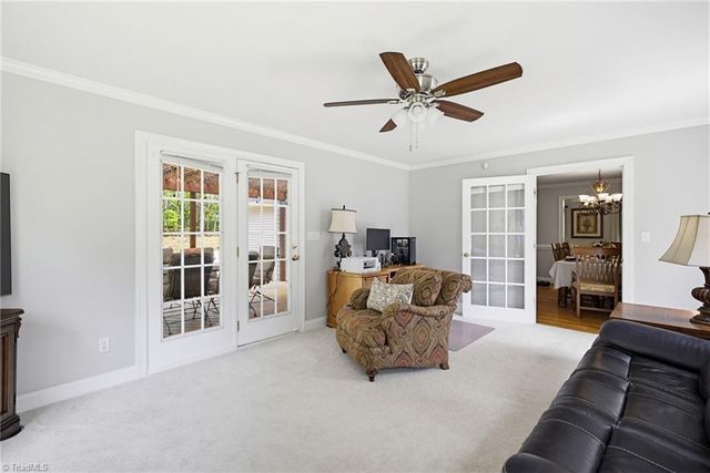 8193 Oak Creek Drive, Stokesdale, NC 27357