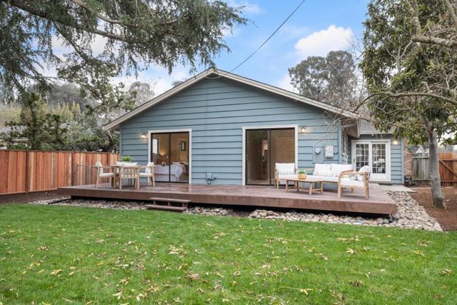 4119 Park Boulevard, Palo Alto, CA 94306