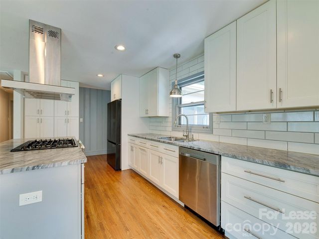 3921 Sheffield Drive, Charlotte, NC 28205