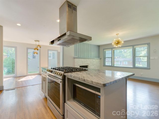 3921 Sheffield Drive, Charlotte, NC 28205