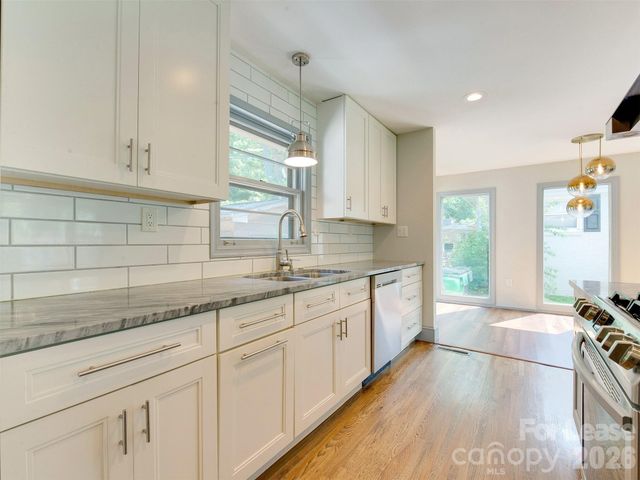 3921 Sheffield Drive, Charlotte, NC 28205