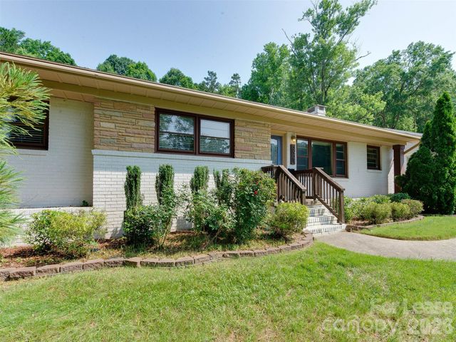 3921 Sheffield Drive, Charlotte, NC 28205