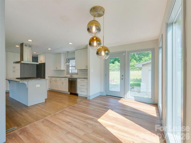 3921 Sheffield Drive, Charlotte, NC 28205