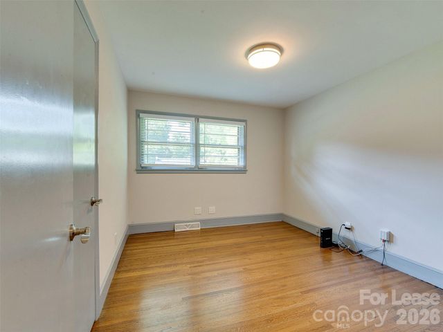 3921 Sheffield Drive, Charlotte, NC 28205