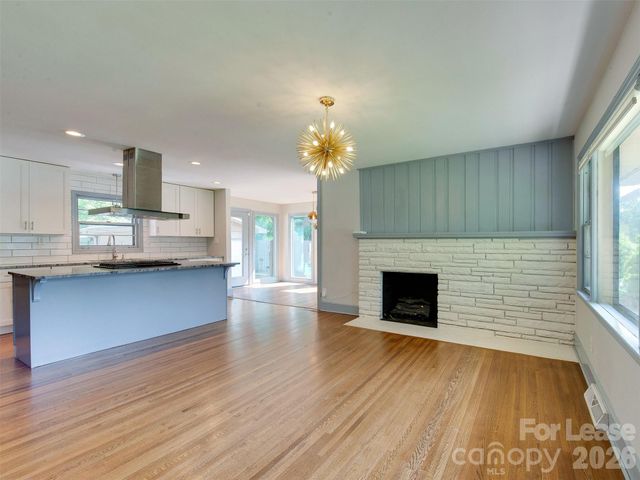 3921 Sheffield Drive, Charlotte, NC 28205