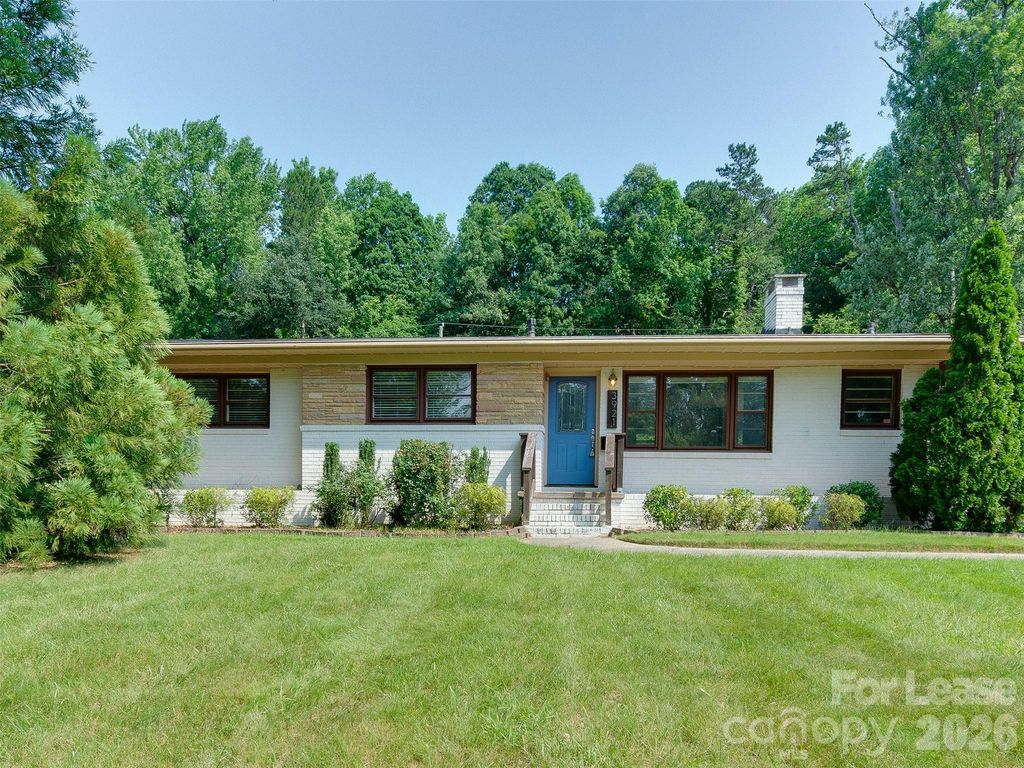 3921 Sheffield Drive, Charlotte, NC 28205