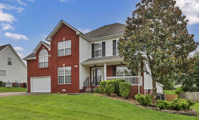 3332 Victoria Ct, Clarksville, TN 37043