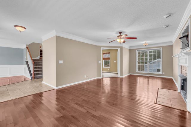 3332 Victoria Ct, Clarksville, TN 37043