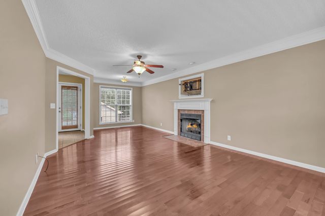 3332 Victoria Ct, Clarksville, TN 37043