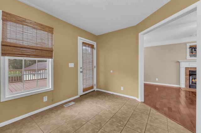 3332 Victoria Ct, Clarksville, TN 37043
