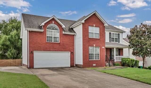 3332 Victoria Ct, Clarksville, TN 37043