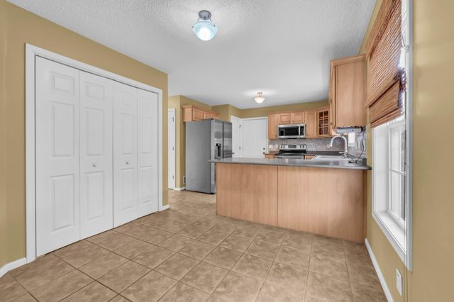 3332 Victoria Ct, Clarksville, TN 37043