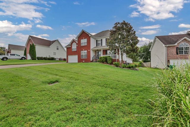 3332 Victoria Ct, Clarksville, TN 37043