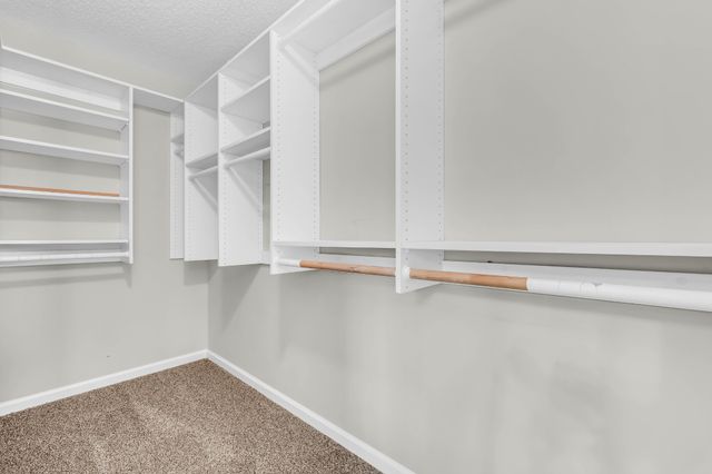 3332 Victoria Ct, Clarksville, TN 37043