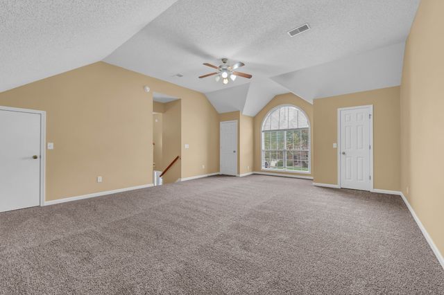 3332 Victoria Ct, Clarksville, TN 37043