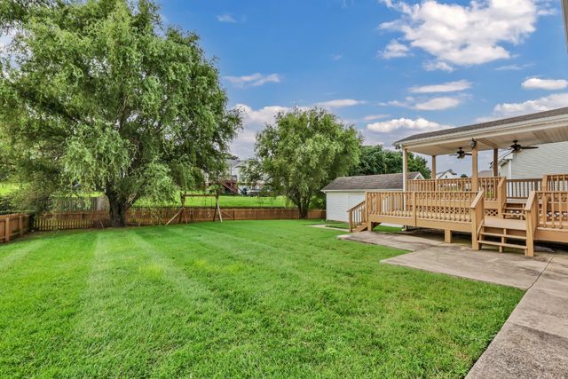 3332 Victoria Ct, Clarksville, TN 37043