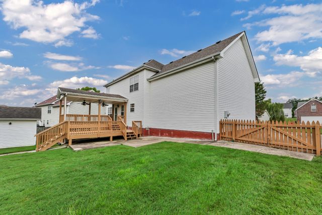 3332 Victoria Ct, Clarksville, TN 37043