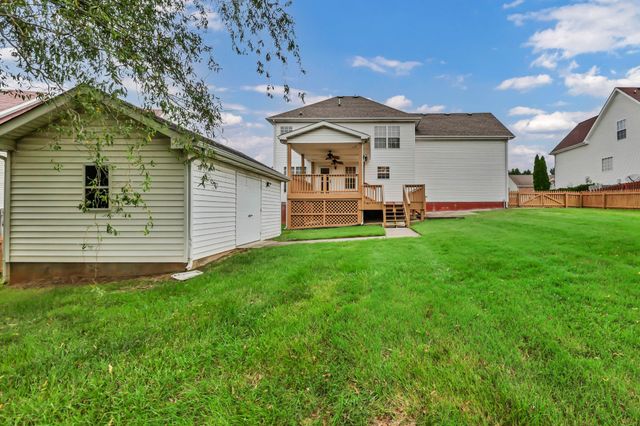 3332 Victoria Ct, Clarksville, TN 37043