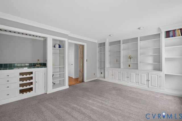 1504 Queens Point Dr, Henrico, VA 23238