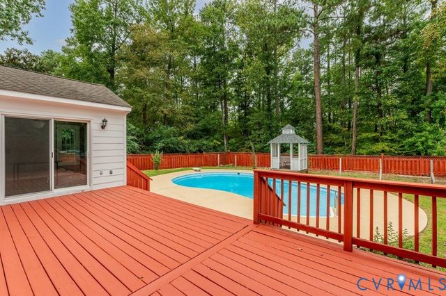 1504 Queens Point Dr, Henrico, VA 23238