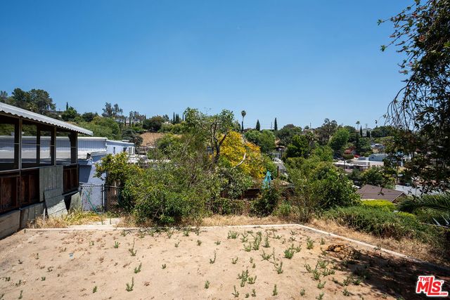 6214 Oak Crest Way, Los Angeles, CA 90042