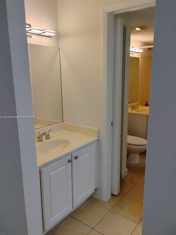 6332 La Costa Dr F, Boca Raton, FL 33433