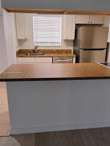 6332 La Costa Dr F, Boca Raton, FL 33433