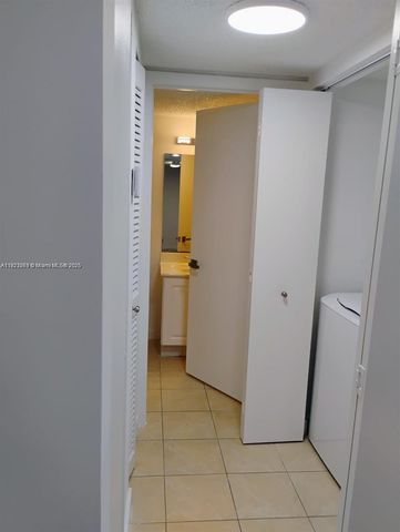 6332 La Costa Dr F, Boca Raton, FL 33433