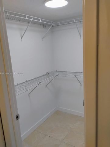 6332 La Costa Dr F, Boca Raton, FL 33433