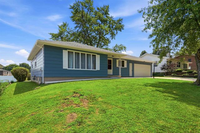 3321 Monticello Avenue, Waterloo, IA 50701