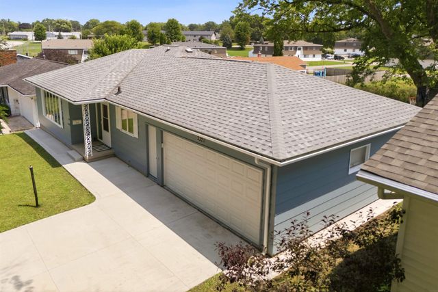 3321 Monticello Avenue, Waterloo, IA 50701