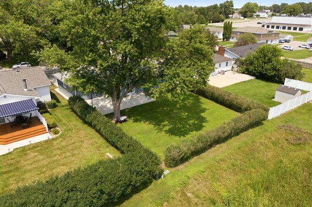 3321 Monticello Avenue, Waterloo, IA 50701