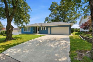 3321 Monticello Avenue, Waterloo, IA 50701