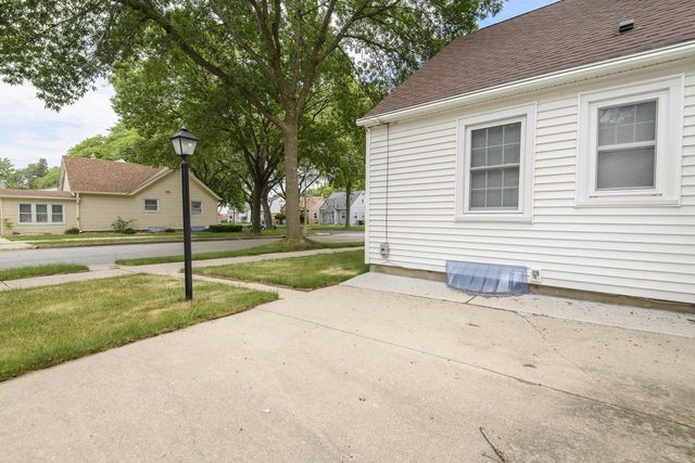 4279 N 41st STREET, Milwaukee, WI 53216
