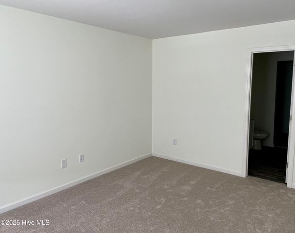 75 Shamrock Drive SW, Sunset Beach, NC 28468