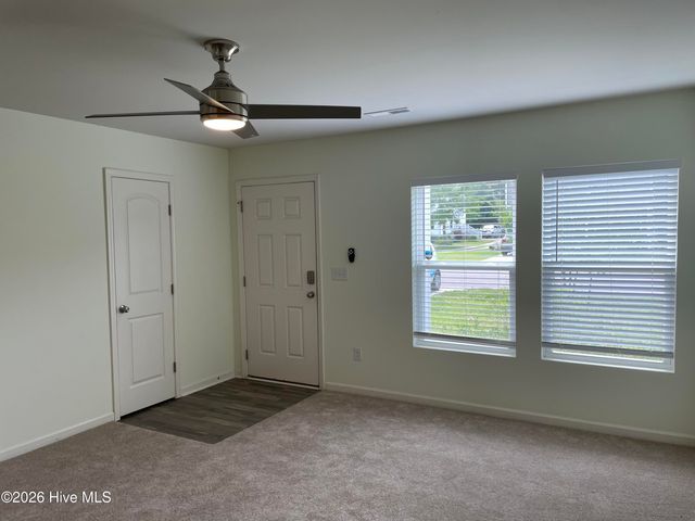 75 Shamrock Drive SW, Sunset Beach, NC 28468