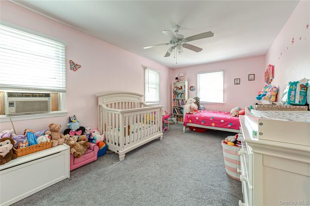 85 E 23rd Street, Huntington Station, NY 11746